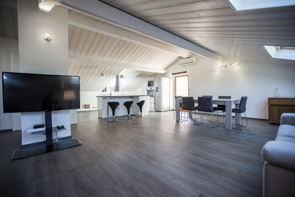 Sherlock Loft By Connexion Cannes Luaran gambar