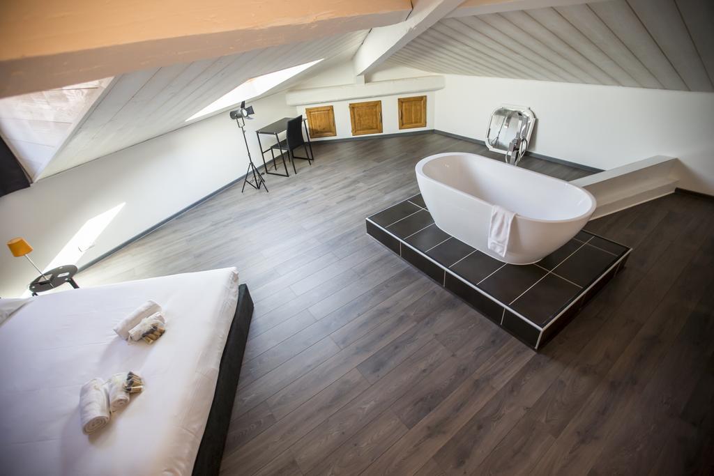 Sherlock Loft By Connexion Cannes Luaran gambar